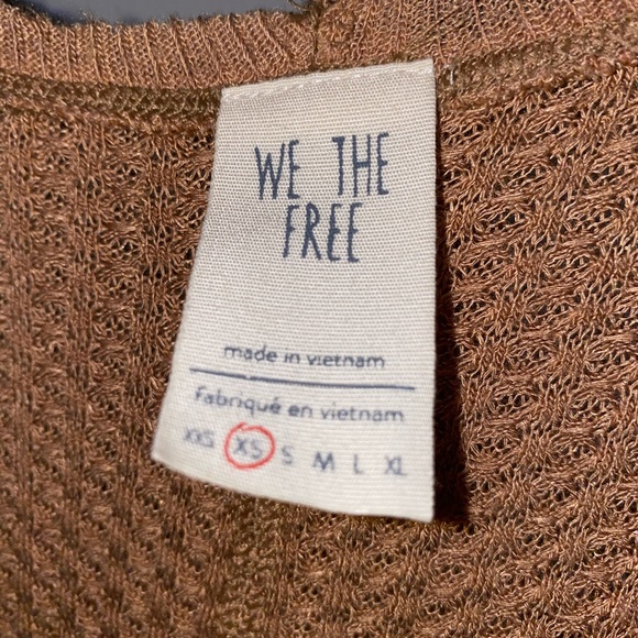 Free People Sweater - Picture 2 of 2